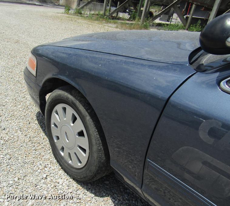 image for item DD8551 2011 Ford Crown Victoria Police Interceptor