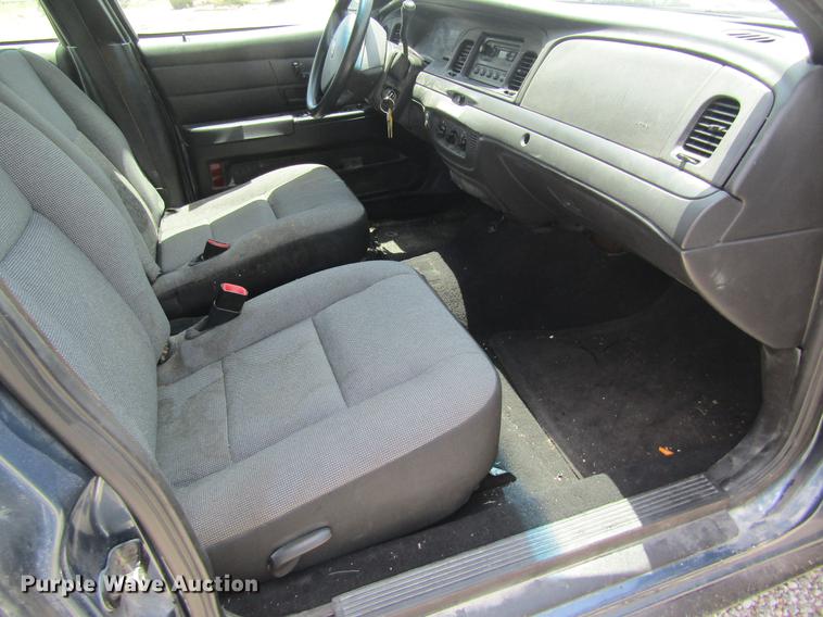 image for item DD8551 2011 Ford Crown Victoria Police Interceptor