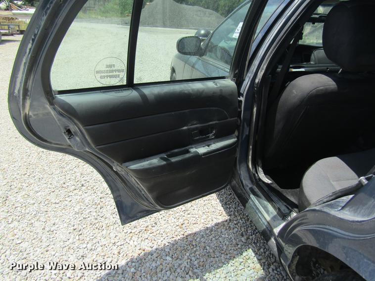 image for item DD8551 2011 Ford Crown Victoria Police Interceptor