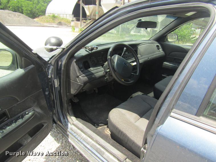 image for item DD8551 2011 Ford Crown Victoria Police Interceptor