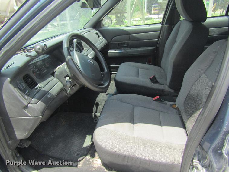 image for item DD8551 2011 Ford Crown Victoria Police Interceptor