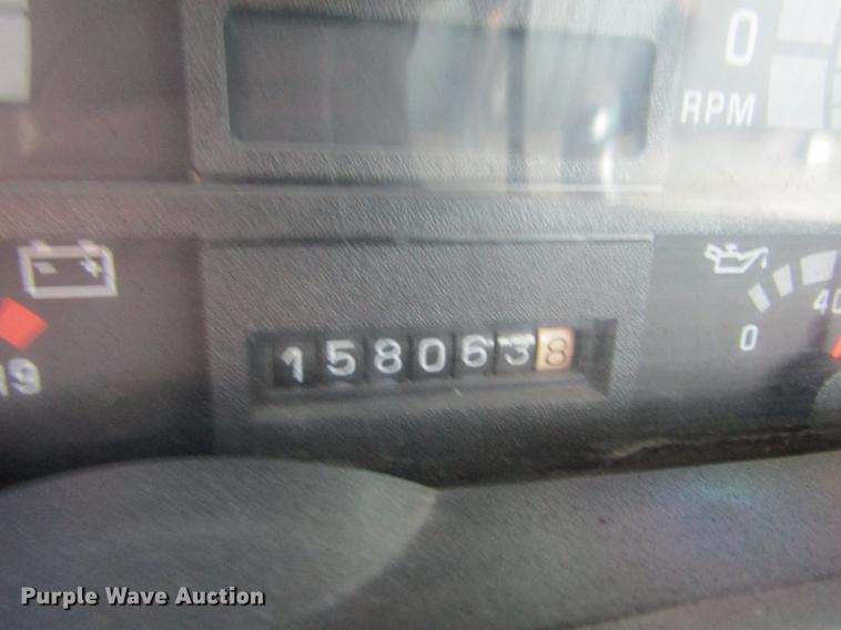 image for item DD8554 1997 Chevrolet C7500 oil distributor truck