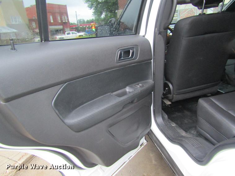 image for item DD8555 2015 Ford Explorer Police Interceptor SUV