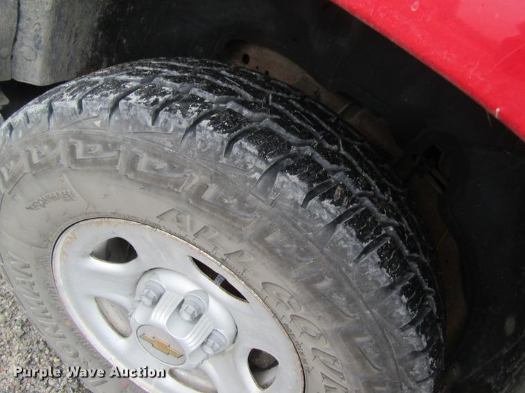 image for item DD8556 2000 Chevrolet Silverado 1500 Ext. Cab pickup truck