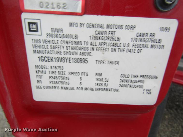 image for item DD8556 2000 Chevrolet Silverado 1500 Ext. Cab pickup truck