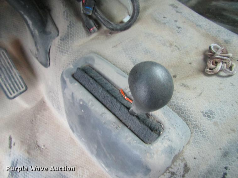 image for item DD8556 2000 Chevrolet Silverado 1500 Ext. Cab pickup truck