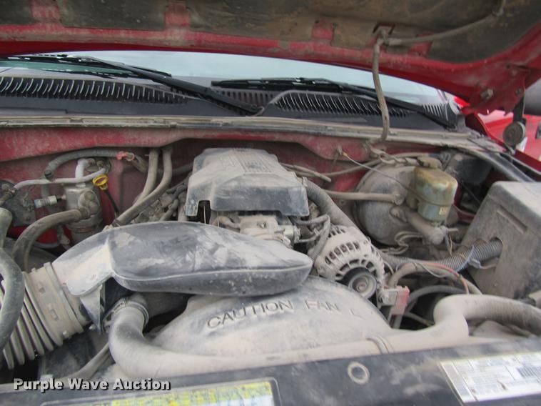 image for item DD8556 2000 Chevrolet Silverado 1500 Ext. Cab pickup truck