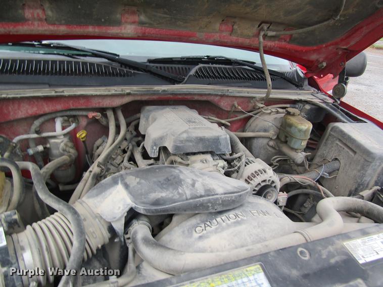 image for item DD8556 2000 Chevrolet Silverado 1500 Ext. Cab pickup truck