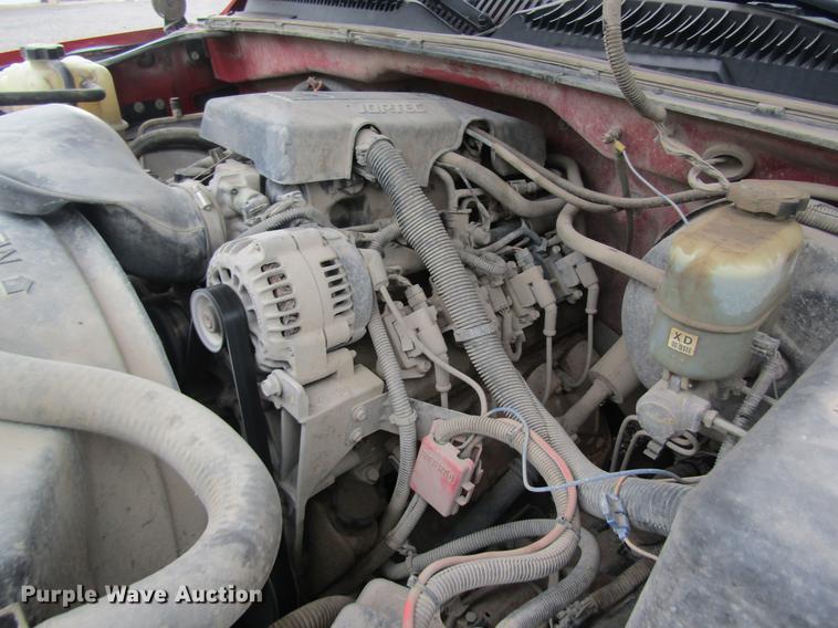 image for item DD8556 2000 Chevrolet Silverado 1500 Ext. Cab pickup truck