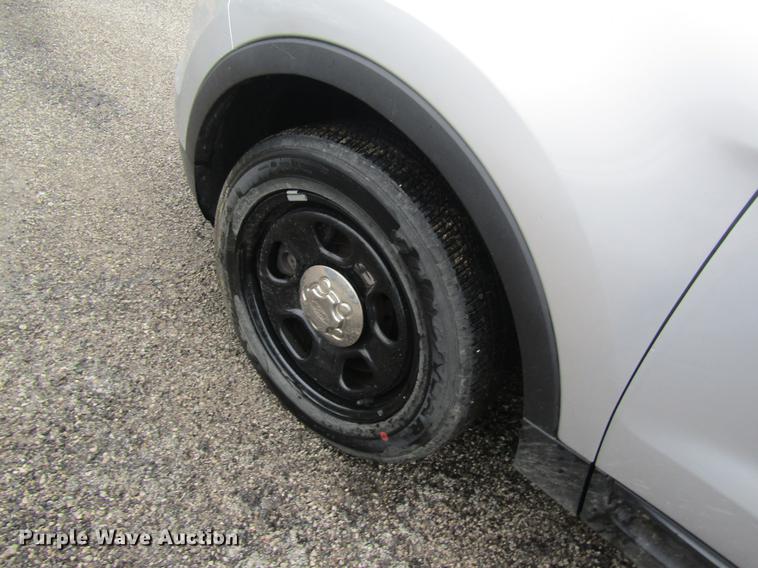 image for item DD8557 2013 Ford Explorer Police Interceptor SUV