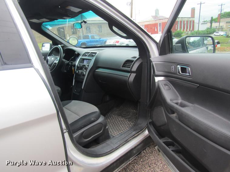 image for item DD8557 2013 Ford Explorer Police Interceptor SUV