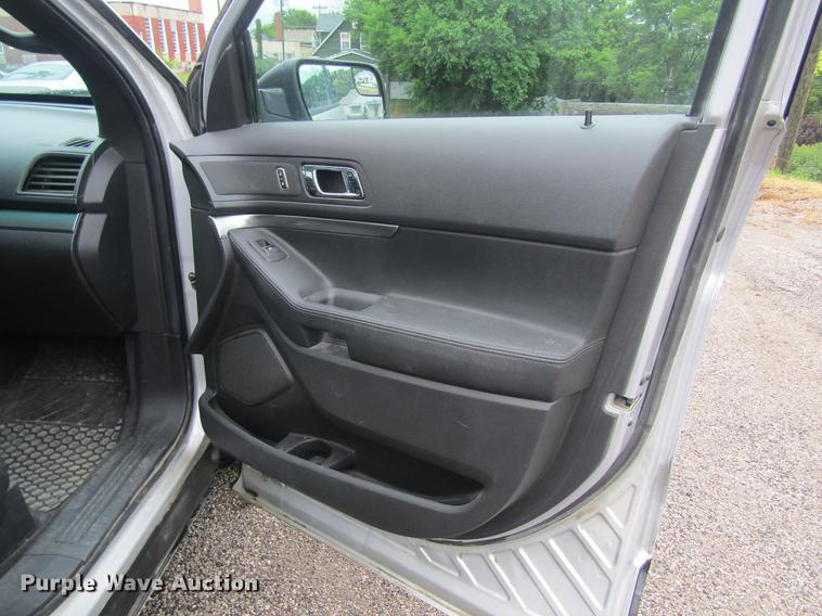 image for item DD8557 2013 Ford Explorer Police Interceptor SUV