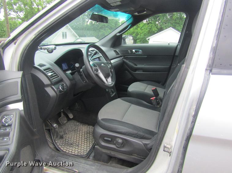 image for item DD8557 2013 Ford Explorer Police Interceptor SUV