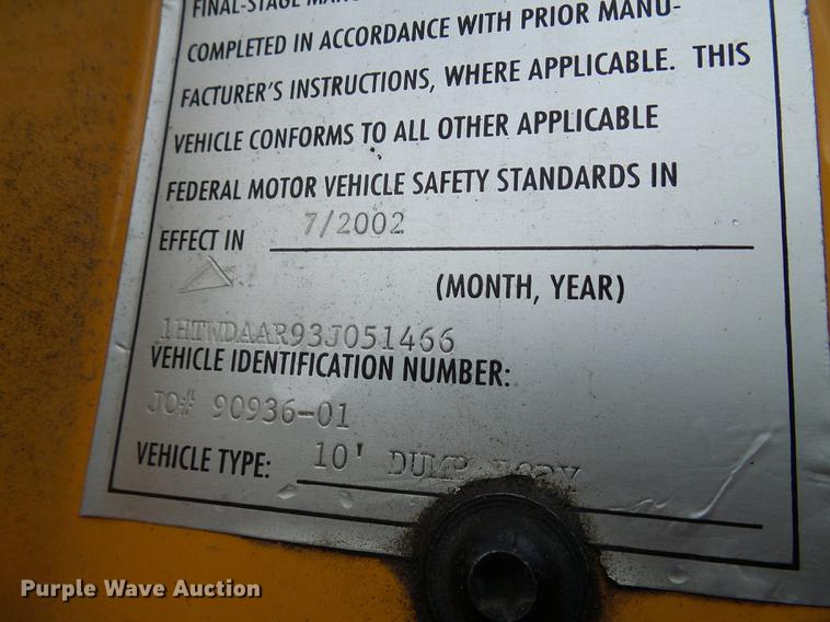 image for item DD8576 2003 International 7400 dump truck