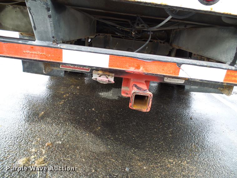 image for item DD8577 2002 Ford F550 Super Duty bucket truck