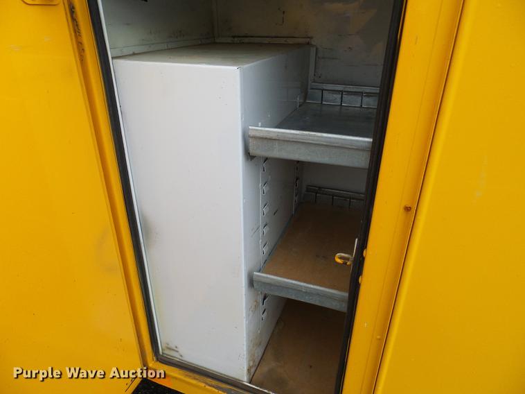 image for item DD8578 2009 Ford F550 Super Duty bucket truck