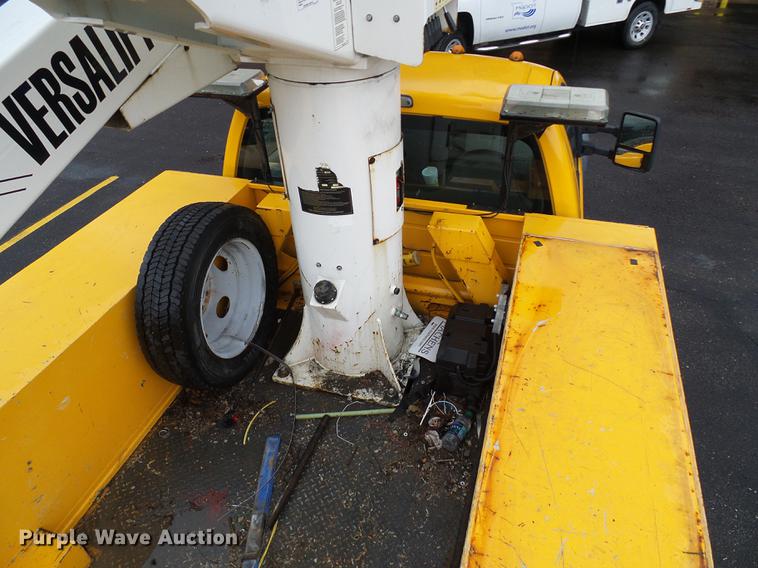 image for item DD8578 2009 Ford F550 Super Duty bucket truck