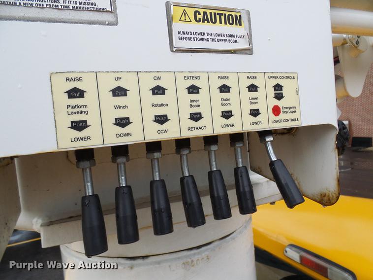 image for item DD8578 2009 Ford F550 Super Duty bucket truck