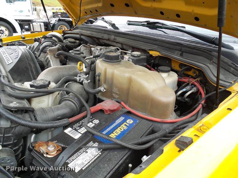 image for item DD8578 2009 Ford F550 Super Duty bucket truck
