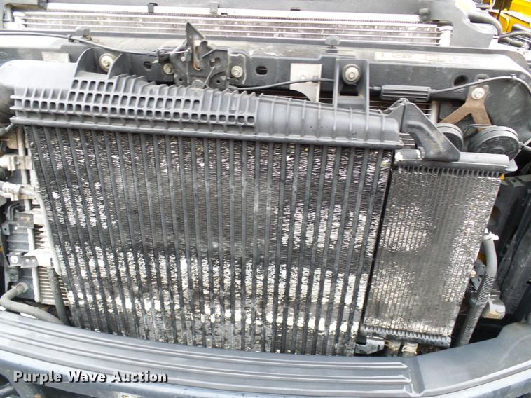 image for item DD8578 2009 Ford F550 Super Duty bucket truck