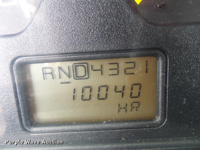 image for item DD8579 2004 International 7400 dump truck