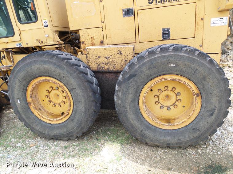 image for item DD8581 1995 Champion 720A motor grader