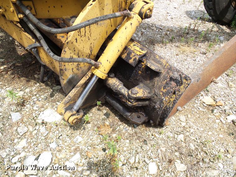 image for item DD8581 1995 Champion 720A motor grader