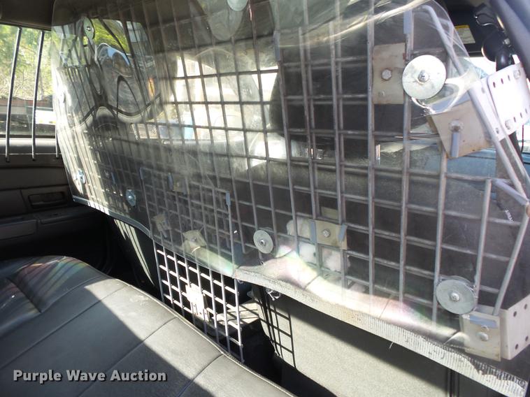 image for item DE3641 2011 Ford Crown Victoria Police Interceptor