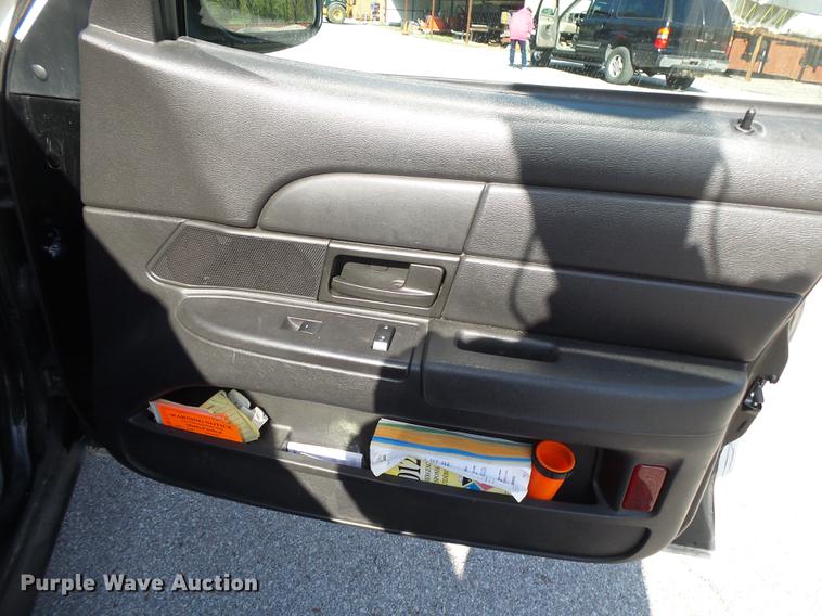 image for item DE3641 2011 Ford Crown Victoria Police Interceptor