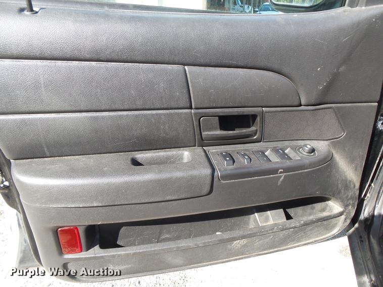 image for item DE3641 2011 Ford Crown Victoria Police Interceptor