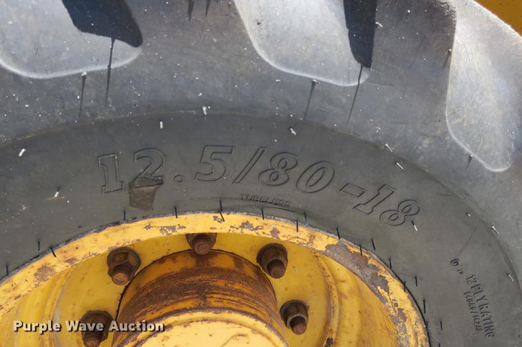 image for item DE3742 2008 John Deere 410J backhoe