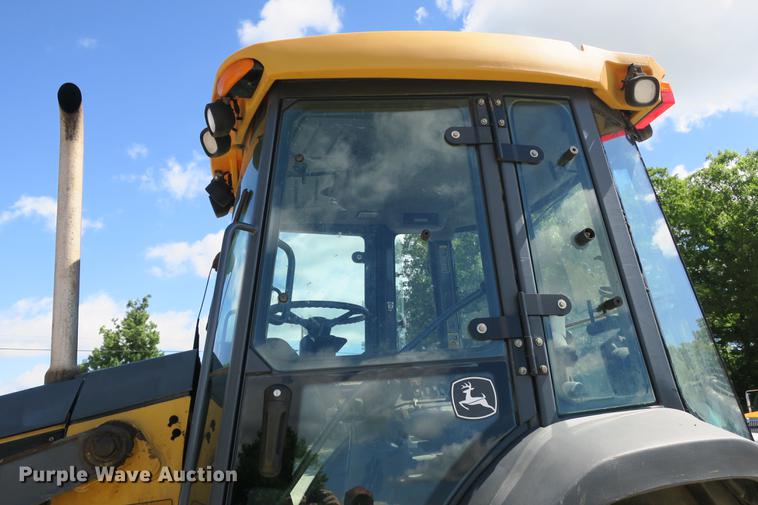 image for item DE3742 2008 John Deere 410J backhoe