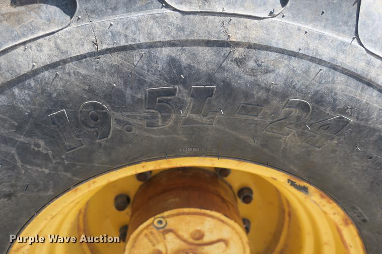 image for item DE3742 2008 John Deere 410J backhoe