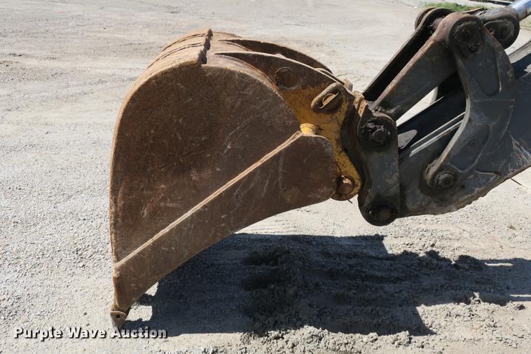 image for item DE3742 2008 John Deere 410J backhoe