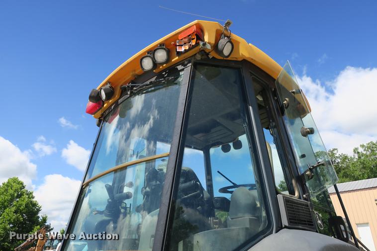 image for item DE3742 2008 John Deere 410J backhoe