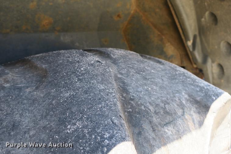 image for item DE3742 2008 John Deere 410J backhoe