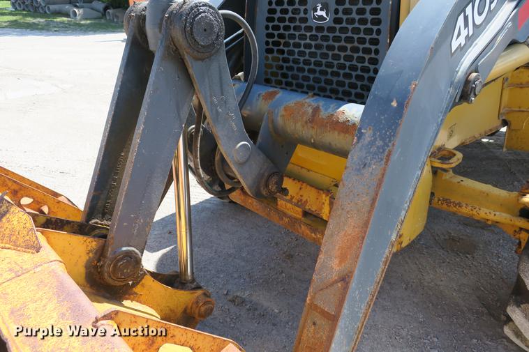 image for item DE3742 2008 John Deere 410J backhoe