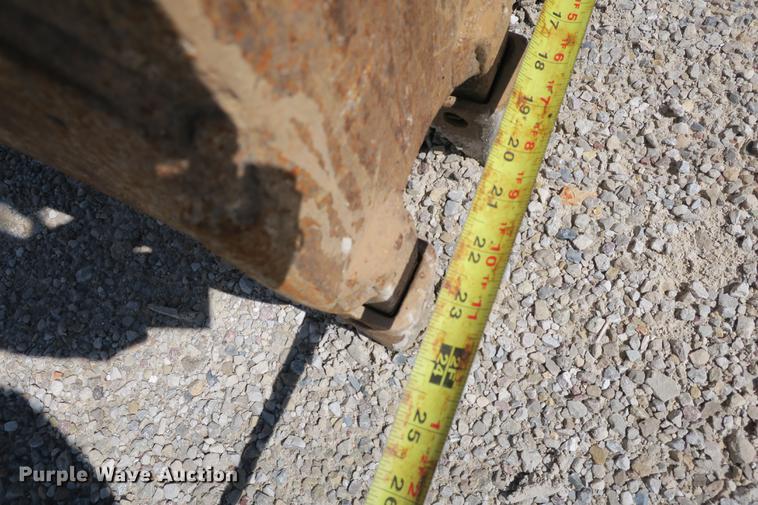 image for item DE3742 2008 John Deere 410J backhoe