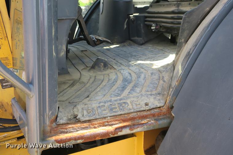 image for item DE3742 2008 John Deere 410J backhoe