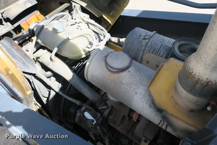 image for item DE3742 2008 John Deere 410J backhoe