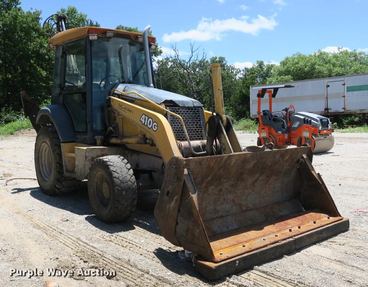 image for item DE3743 2003 John Deere 410G backhoe