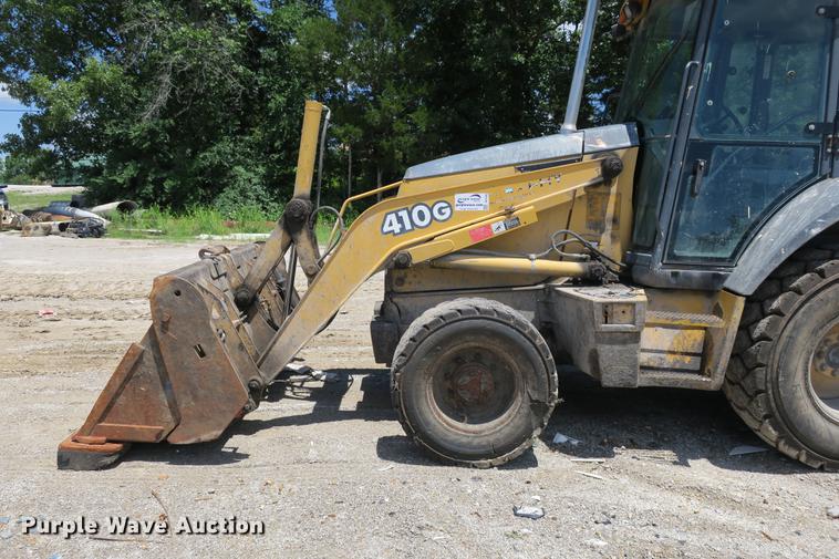 image for item DE3743 2003 John Deere 410G backhoe