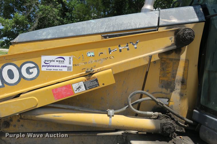 image for item DE3743 2003 John Deere 410G backhoe