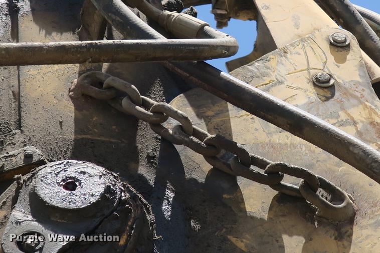 image for item DE3743 2003 John Deere 410G backhoe