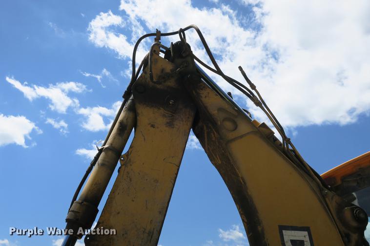 image for item DE3743 2003 John Deere 410G backhoe