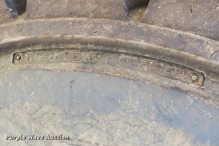 image for item DE3743 2003 John Deere 410G backhoe