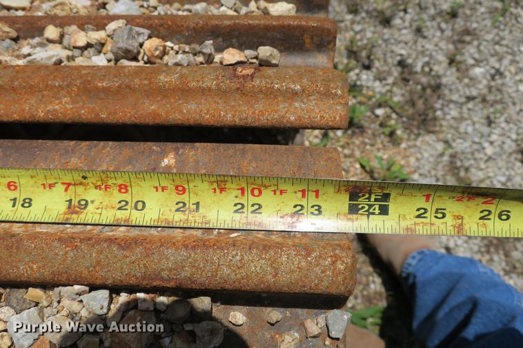 image for item DE3744 2004 John Deere 120C excavator