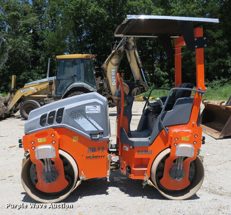 image for item DE3745 Hamm HD-12 double drum vibratory roller