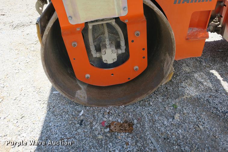 image for item DE3745 Hamm HD-12 double drum vibratory roller