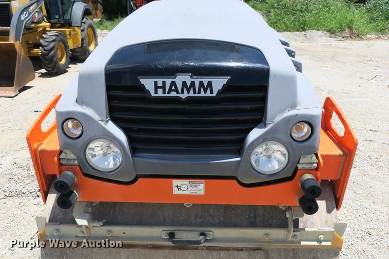 image for item DE3745 Hamm HD-12 double drum vibratory roller